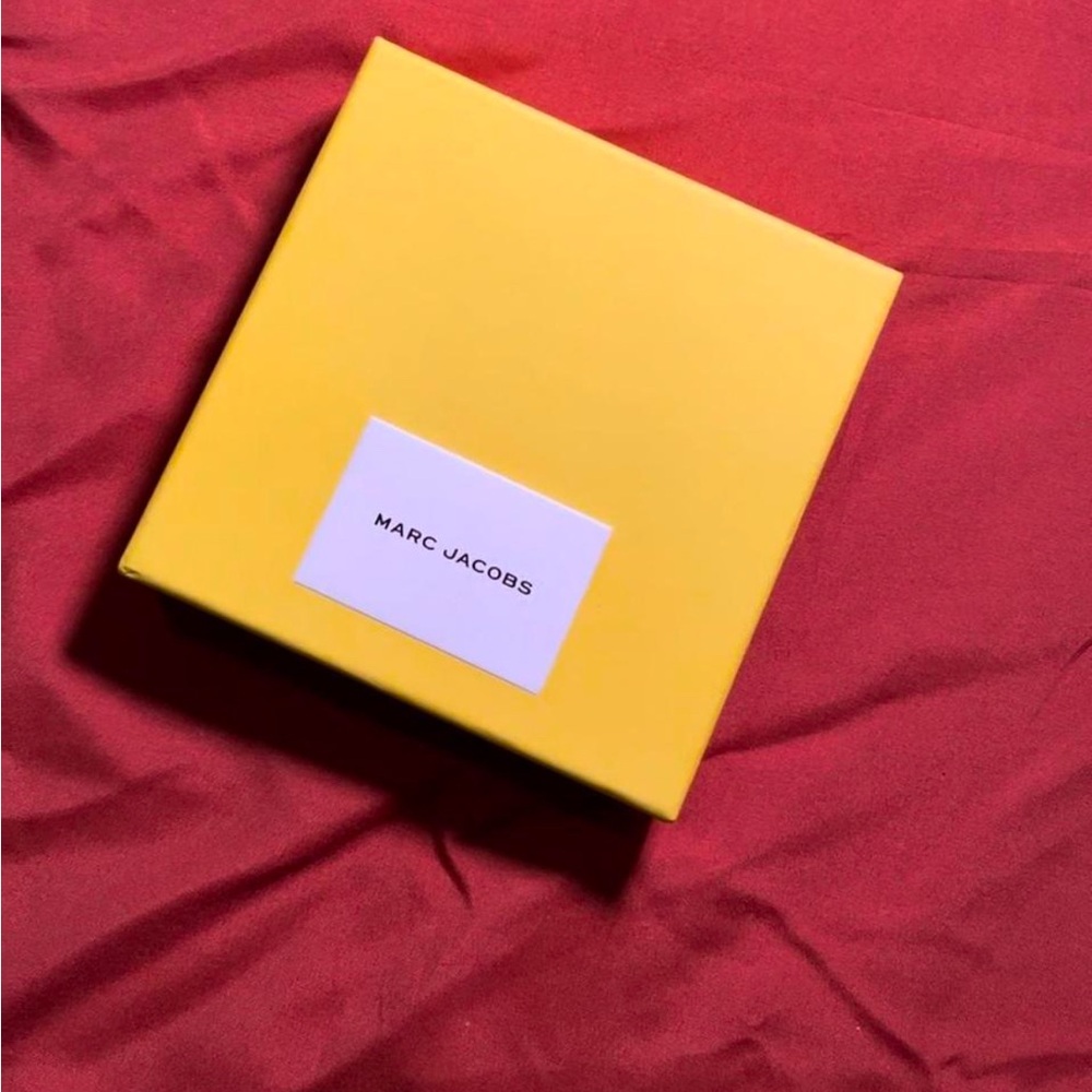 Marc Jacobs Yellow Box
